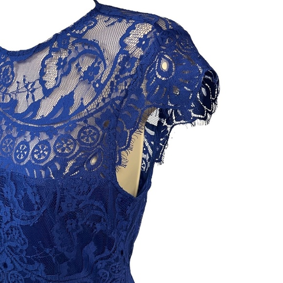 BB Dakota Dress 0 Royal Blue Fit & Flare Mini Cap‎ Sleeve Floral Elegant HOCO - Picture 4 of 11